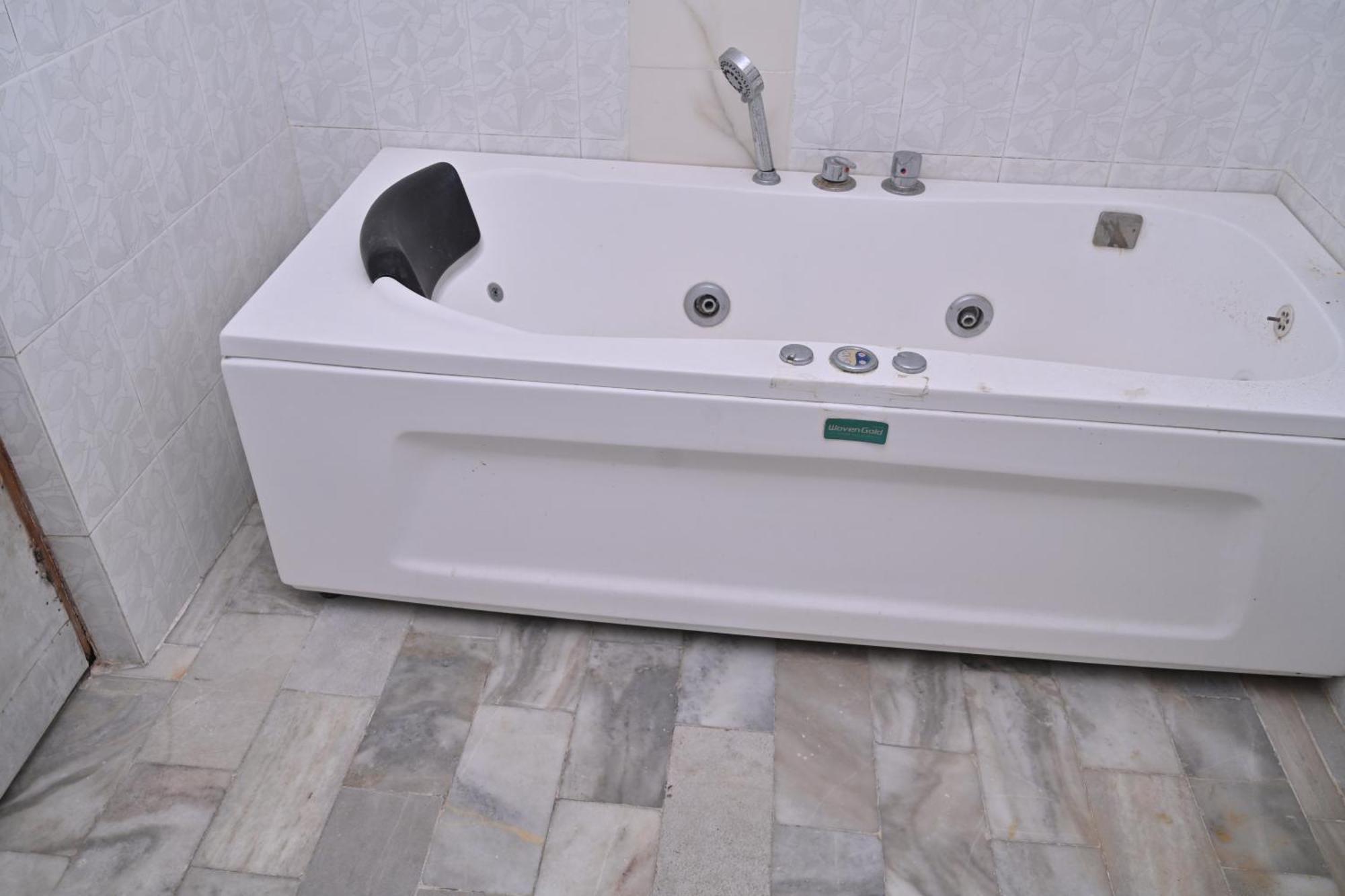 Apartment Kashi Vishwanath Varanasi